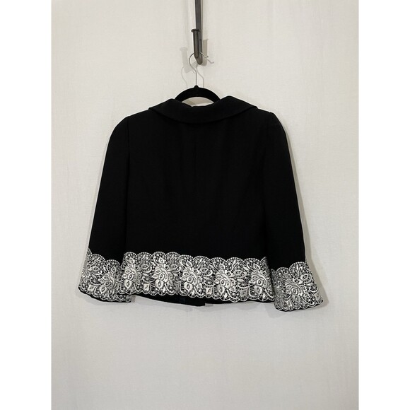 Maggie London Petite Peplum Embroidered Jacket Size 4 - Picture 3 of 7